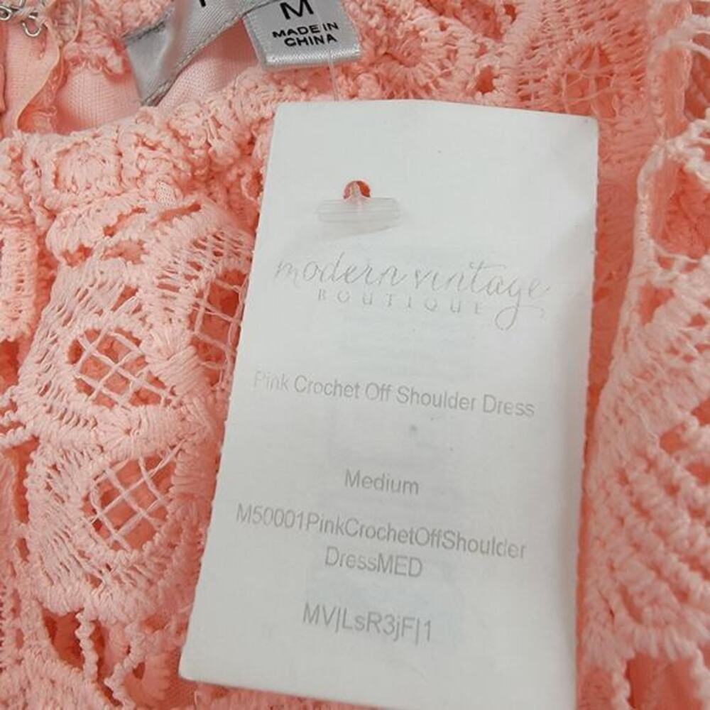 NEW Maniju Women's Pink Lace Crochet Off Shoulder Dress Size Medium - Picture 6 of 11